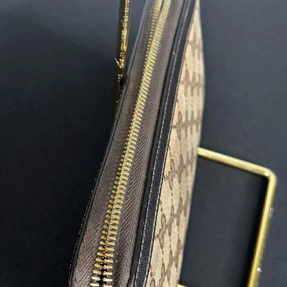 Gucci GG Logo Canvas Long Wallet - Picture 4 of 10